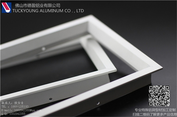 廠家直銷鋁制邊框裝飾型材