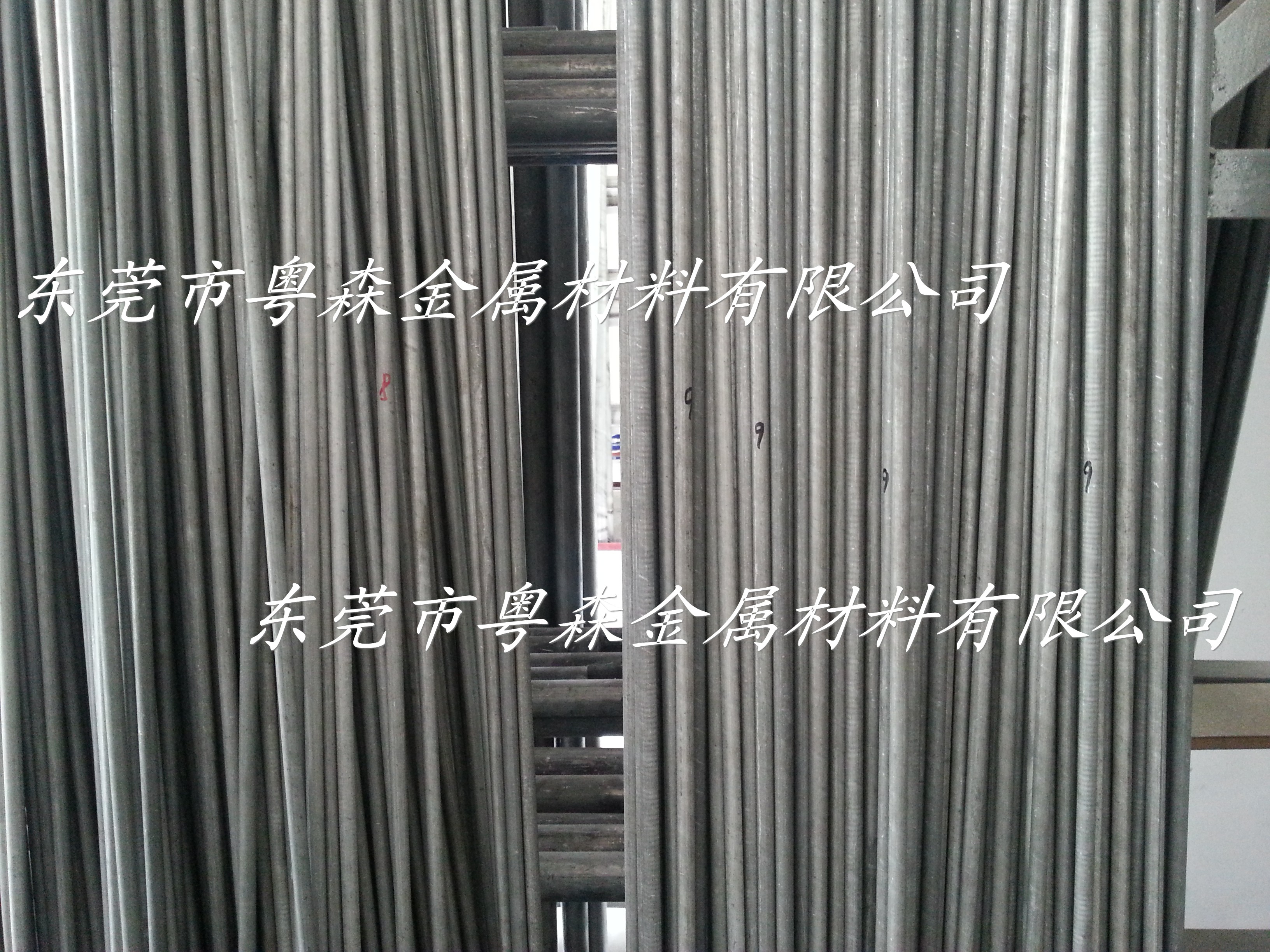 供应：精密5052小直径磨光铝棒 5005精抽铝棒