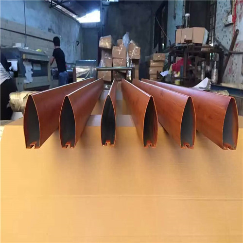 木紋型材鋁方通規格尺寸