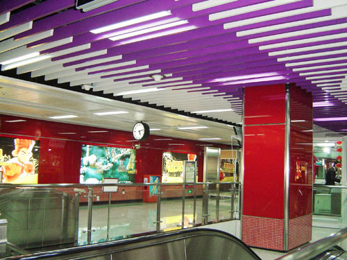 U型鋁方通吊頂地鐵大廳天花裝飾