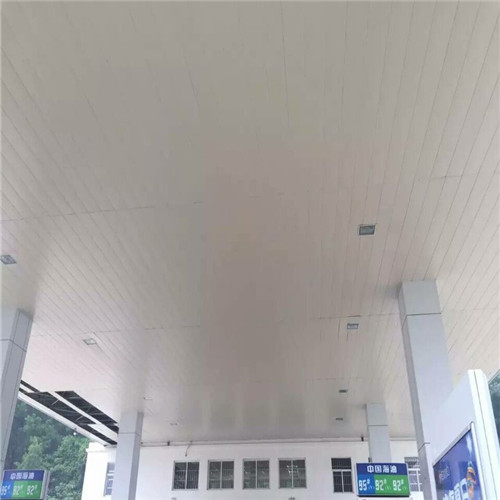 杭州生產加油站防風條形扣板裝飾材料廠家