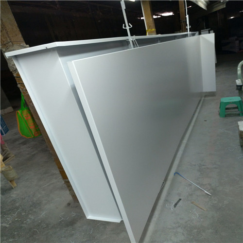 慶陽市廠家直供室內吊頂白色2.0MM厚鋁單板