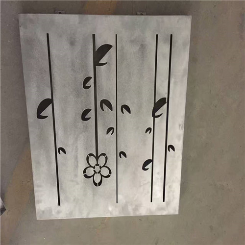 南京21世紀城專業定制雕花鋁單板　鏤空雕花