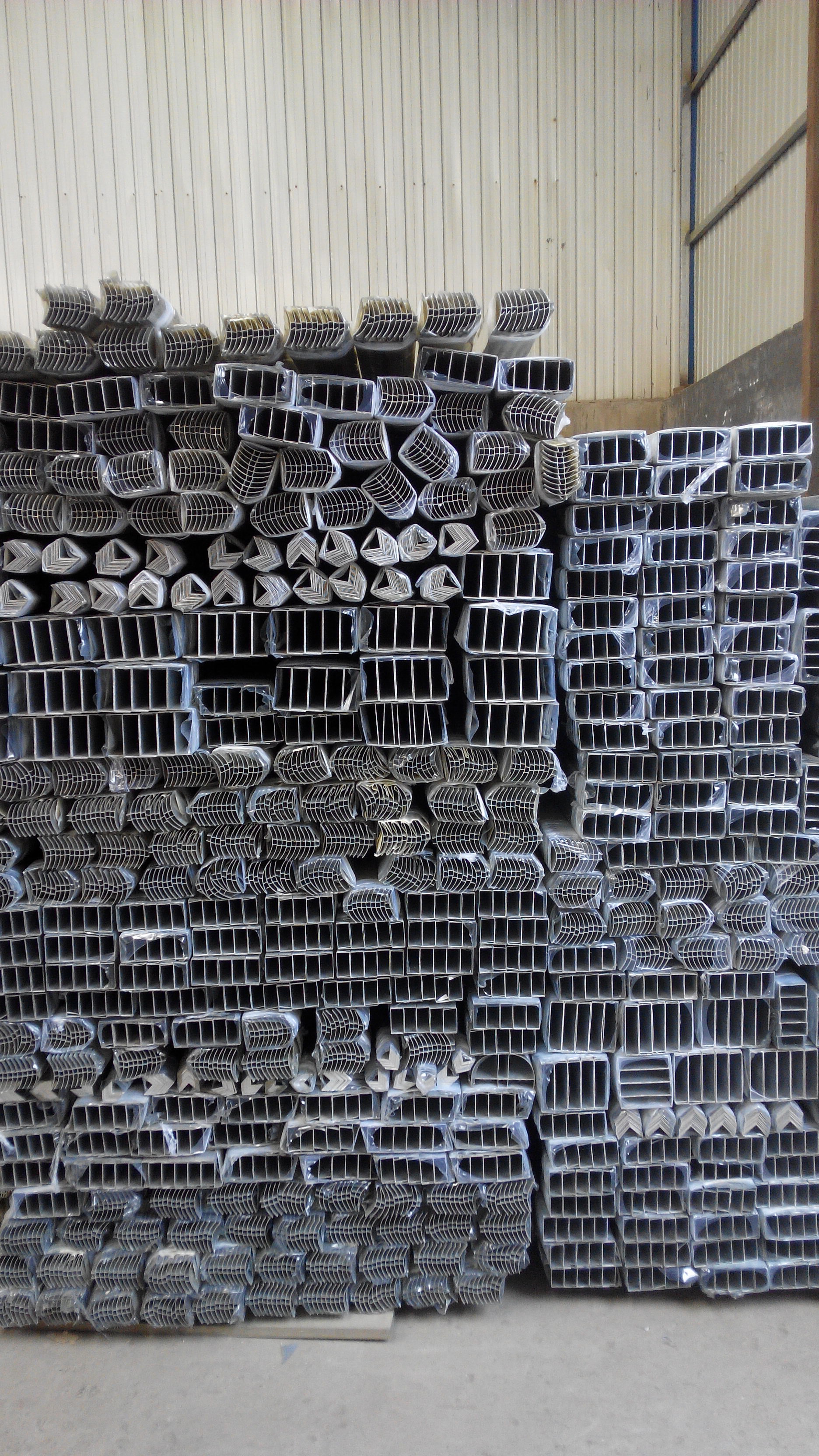 烏魯木齊淨化鋁材活動房鋁材