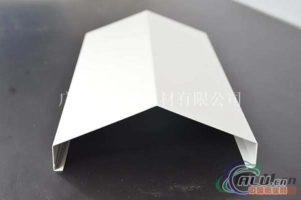 浅井型铝天花吊顶的价格贵吗？-安阳铝扣板厂家电话
