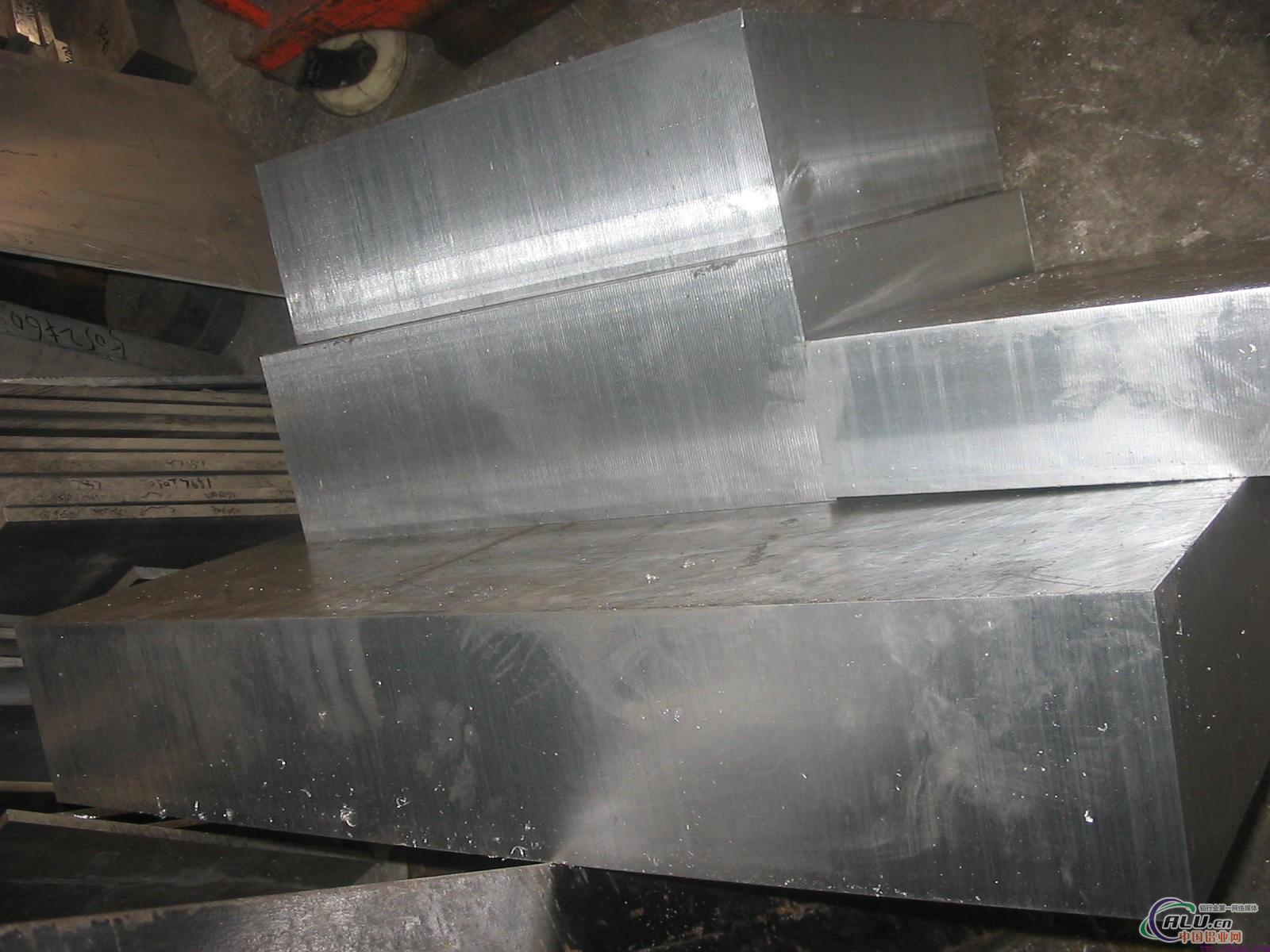西南铝2、6、7系预拉伸板、合金板