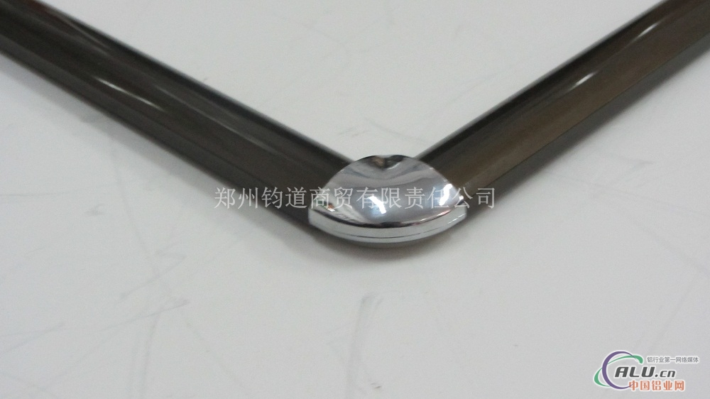 供应广告铝合金展板边框