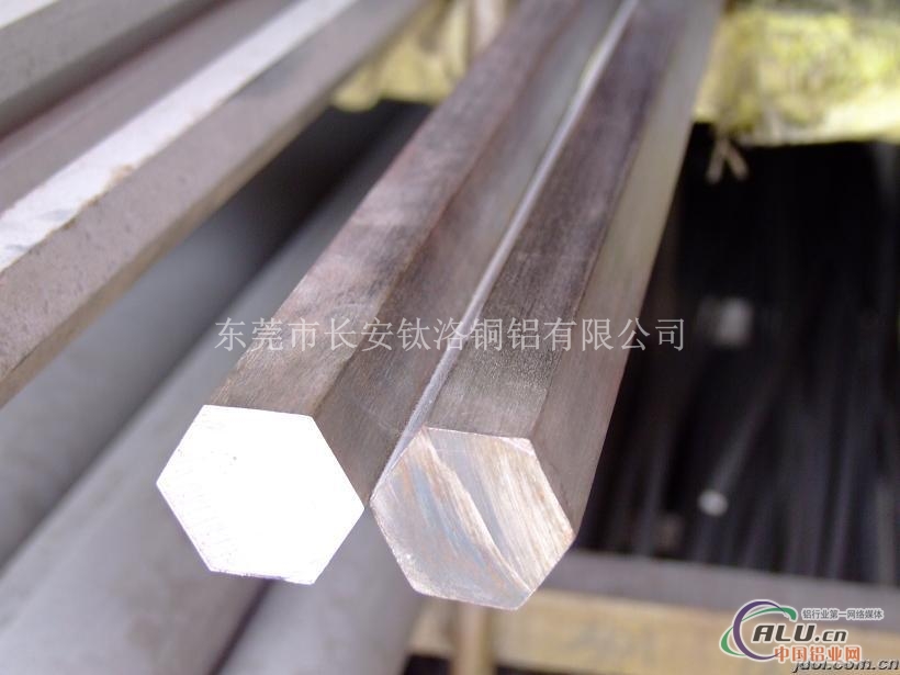 西南六角铝棒丶冶金级氧化铝棒  