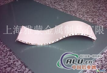 铝质蜂窝板天津