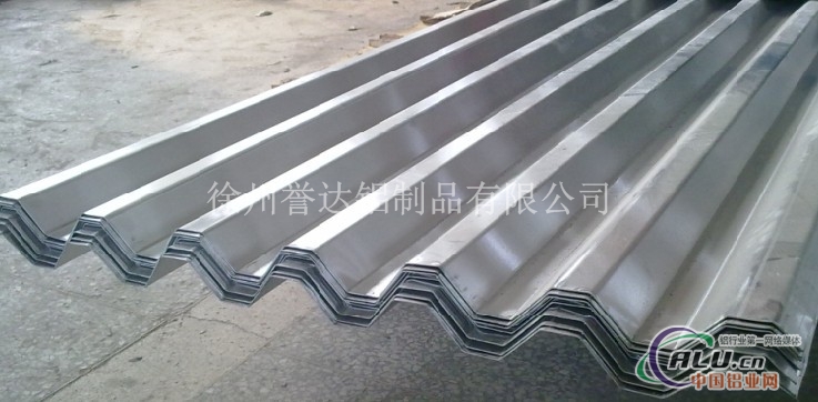 供应瓦楞铝板，价格低，质量优
