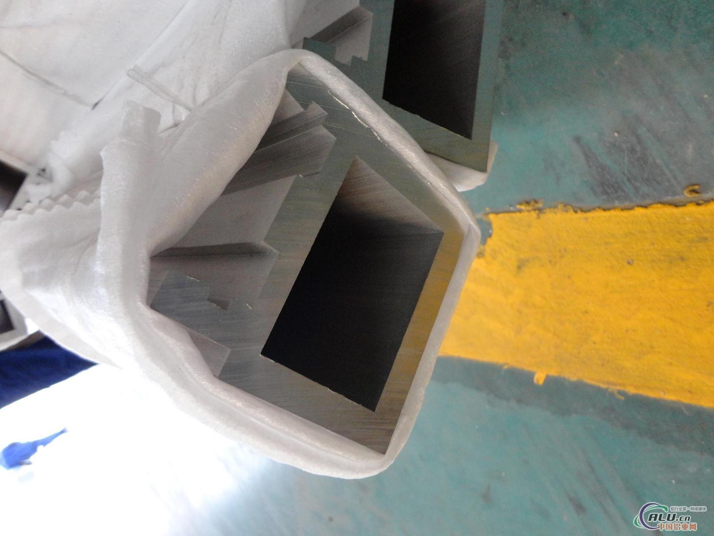 厂家专业生产铝方管 方铝管  