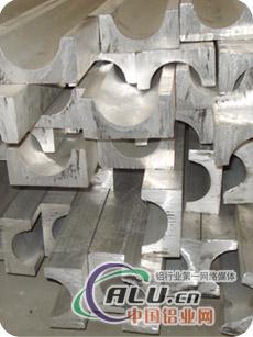 异性铝材半月铝棒上海铝槽