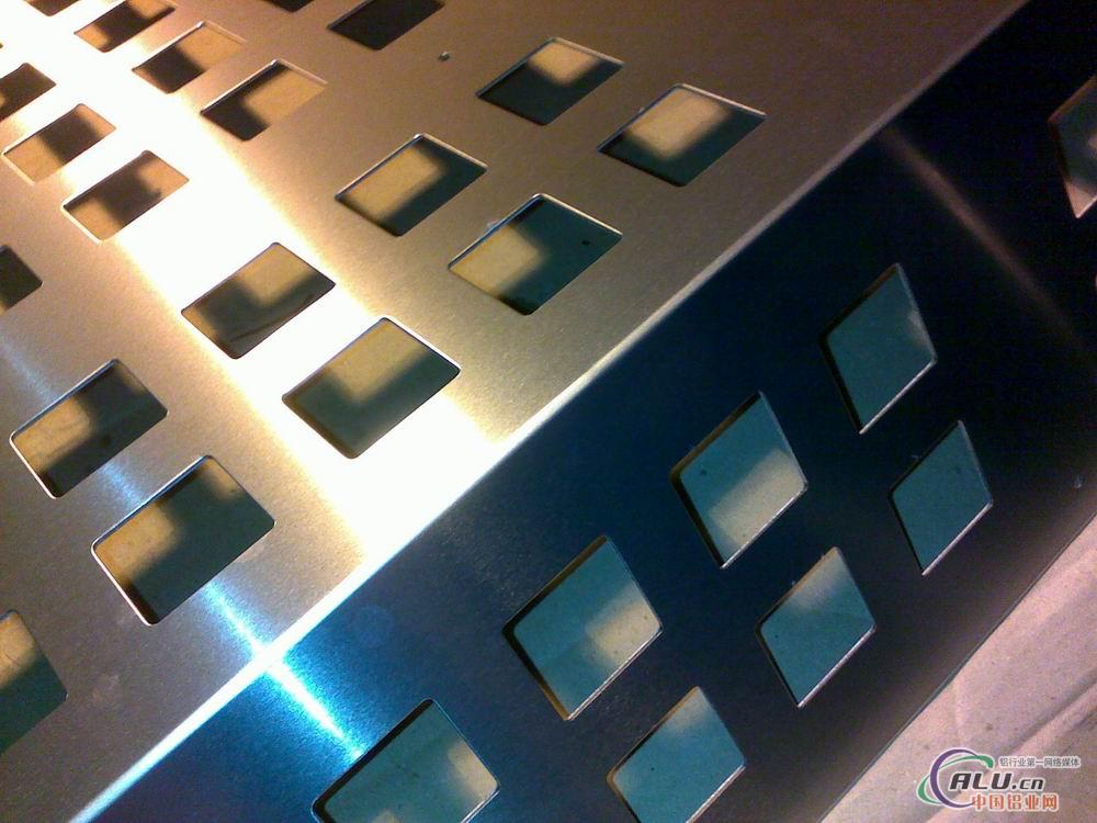 铝板、钣金加工件样品 铝板价格 铝板冲孔