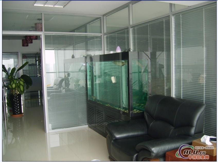 供应玻璃隔断 玻璃高隔间铝型材