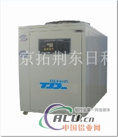 激光冷水机组LC-02A