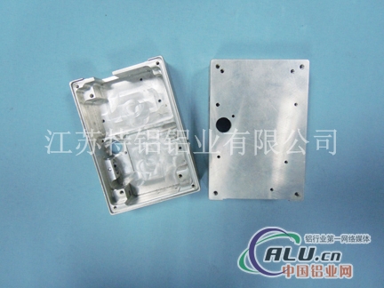 供应西南铝业6061铝板（江苏6061铝板）
