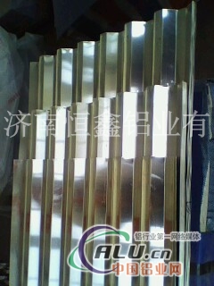 山东生产1060铝卷板 1060防腐保温铝卷板 3003花纹板