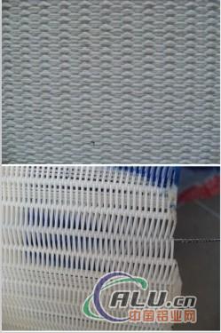 Corrugated paper belt