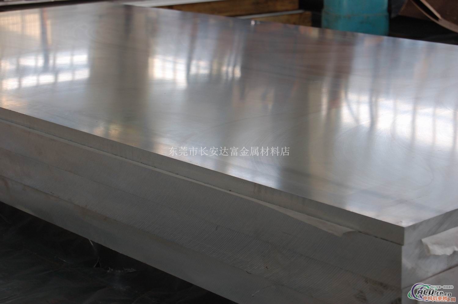 供应5083花纹铝板 国产纯铝  