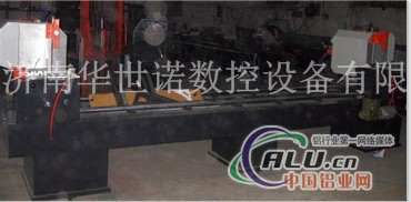 断桥铝门窗机械设备