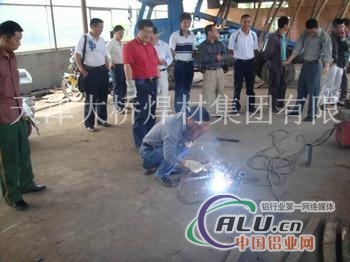 大桥牌有经验提供碳钢电焊条及焊丝