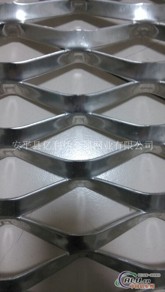生产销售铝板装饰用网铝板网报价