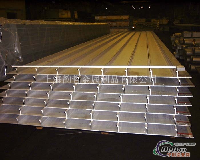 上海韵哲是专业生产铝合金厂家