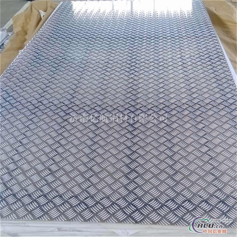 国标花纹铝板 花纹铝板生产厂家