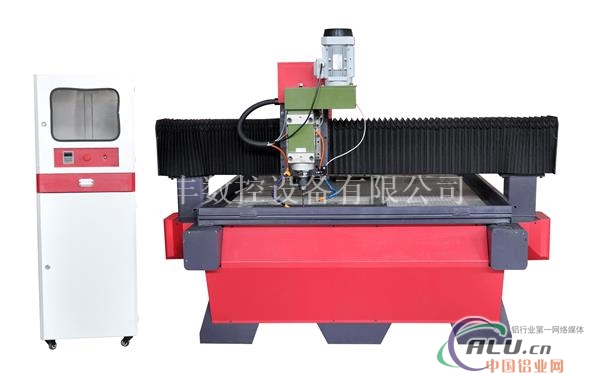 全自动铝铜板钻孔雕刻机
