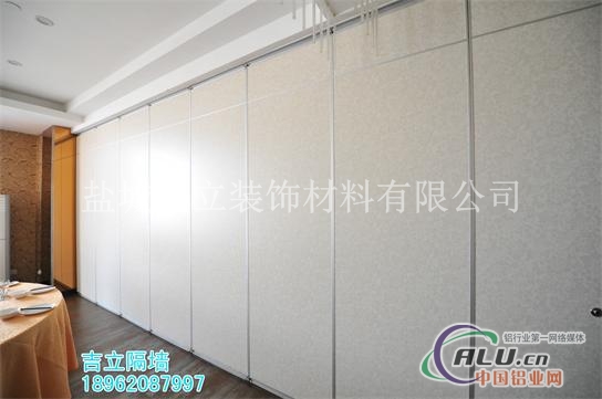 南京酒店大厅折叠隔断，活动隔断，活动隔墙