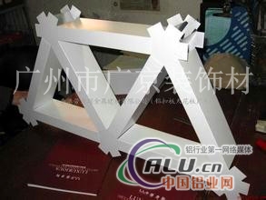 广州木纹铝格栅