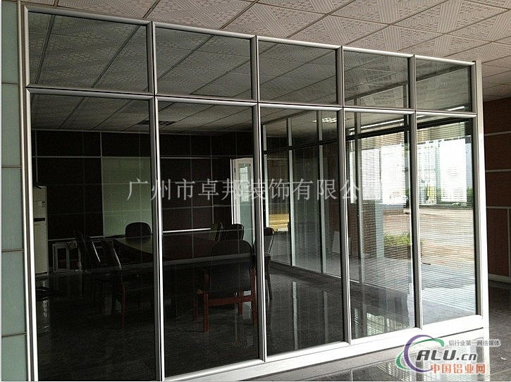 专业供应 简约风格 办公隔墙