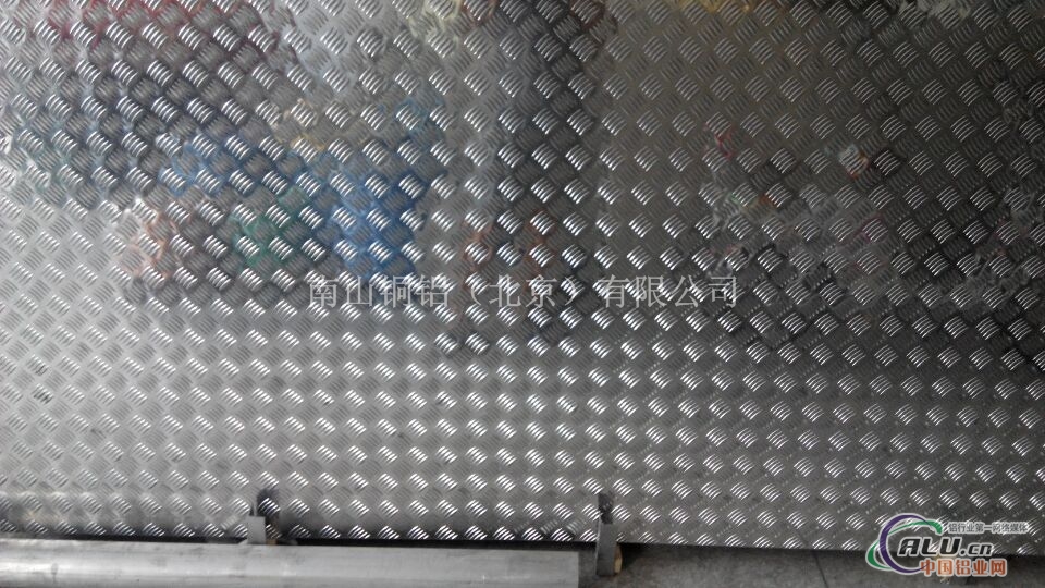 1100铝板3003铝板防锈铝板