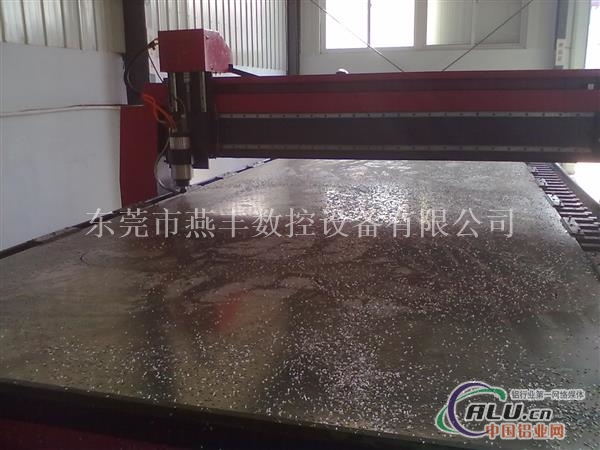 广东汕尾铝铜板浮雕雕刻机直销