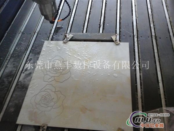 上海铝铜板浮雕雕刻机厂家直销
