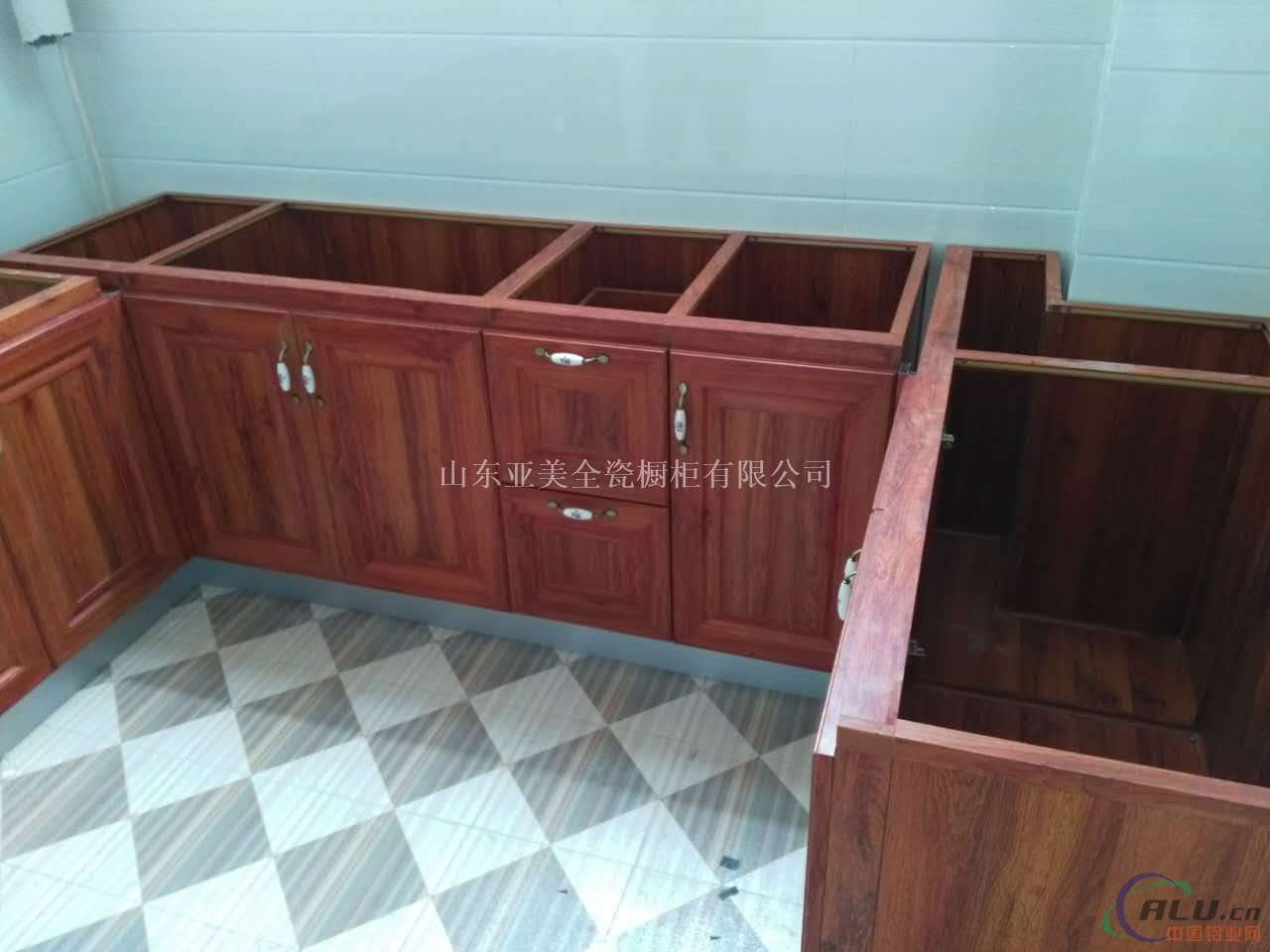   全铝橱柜门专业快速