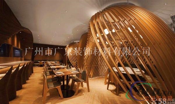 木纹弧形铝方通_型材铝方通_广东铝方通厂家