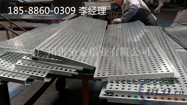 海南传祺外墙装饰冲孔板价格&18588600309
