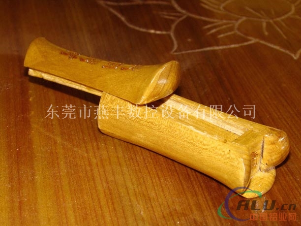 北海棺木浮雕雕刻机厂家13652653169