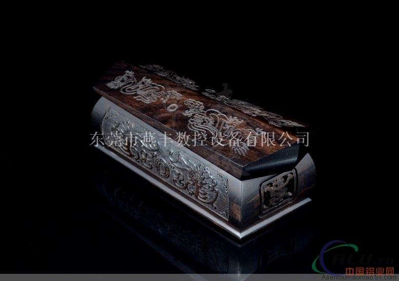 广东棺木浮雕雕刻机厂家13652653169