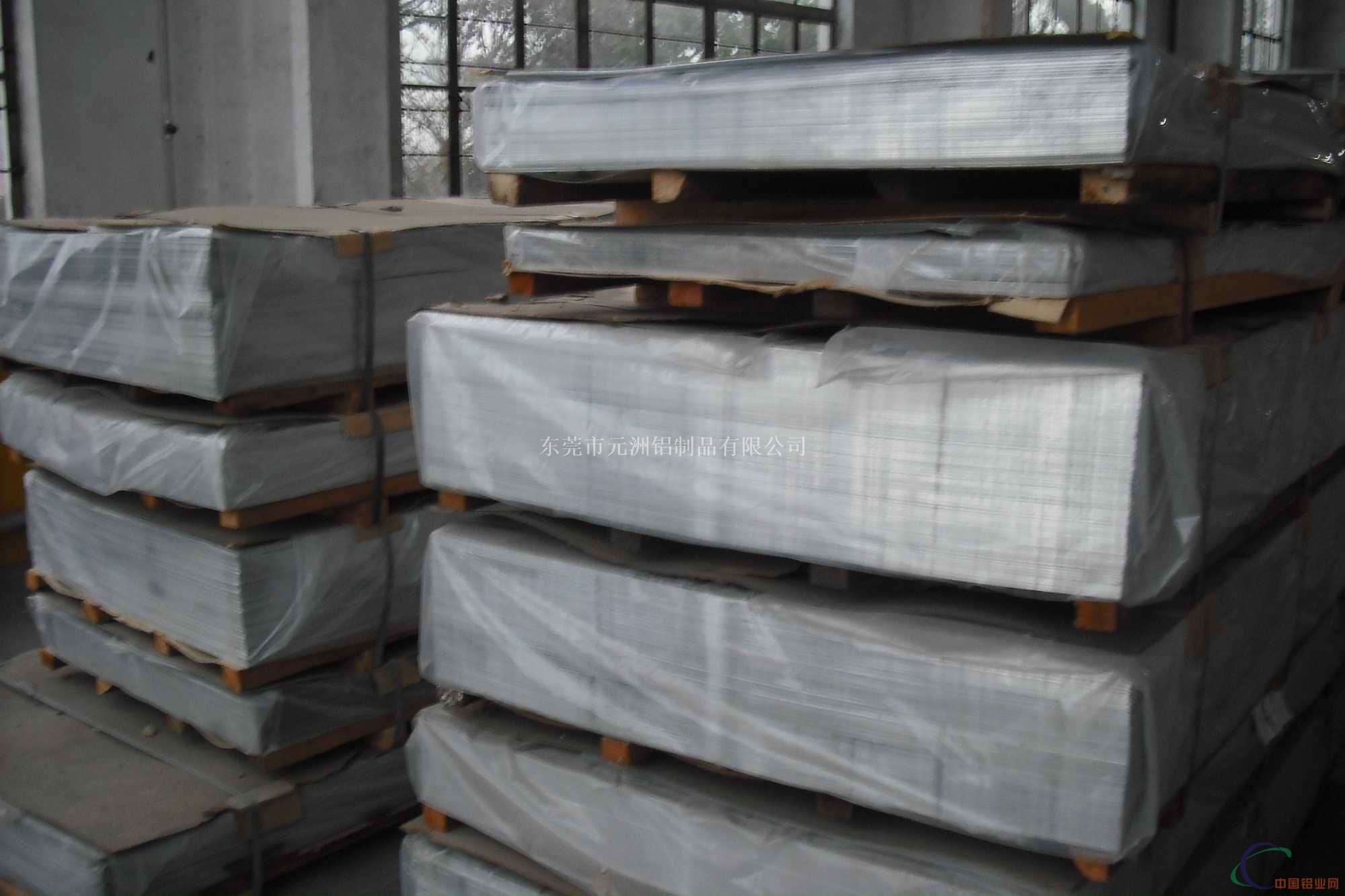 铝板厂，国标氧化铝板，非标铝板，订做铝板