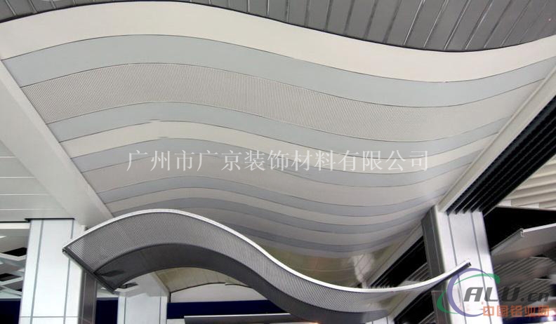 供应外墙烤漆弧形铝单板 造型铝单板