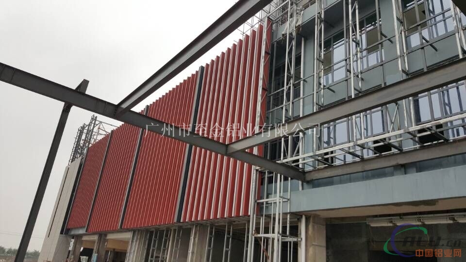 广东型材木纹铝方通厂家直销