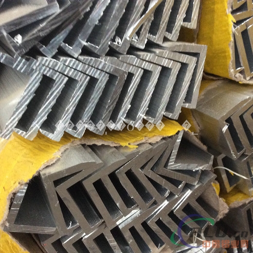 黑龙江省伊春6063T5支架铝合金管 铝管焊接