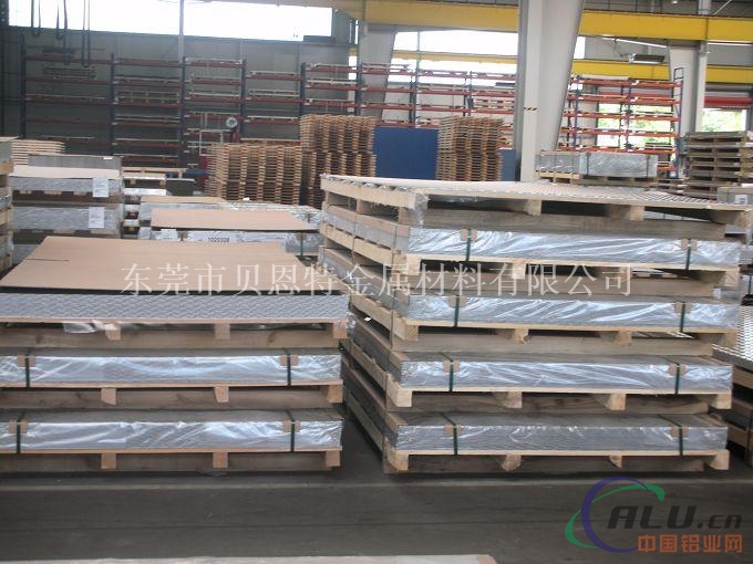 铝板厂家生产加工3003拉丝铝板可免费切割