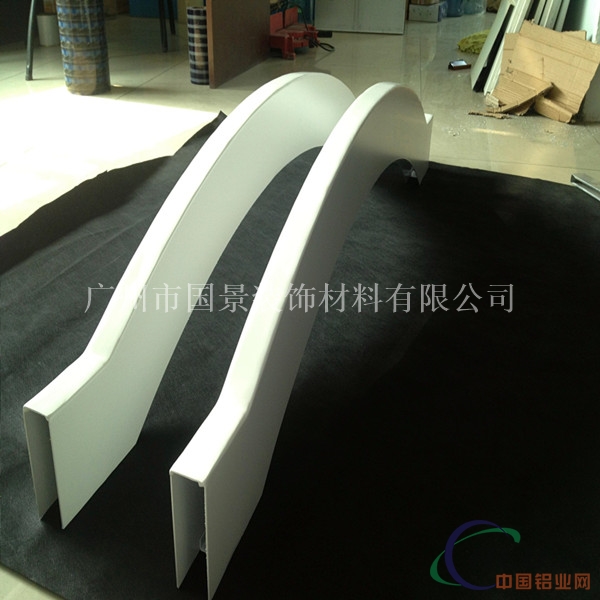 弧形铝方通产品报价 弧形铝方通生产厂家