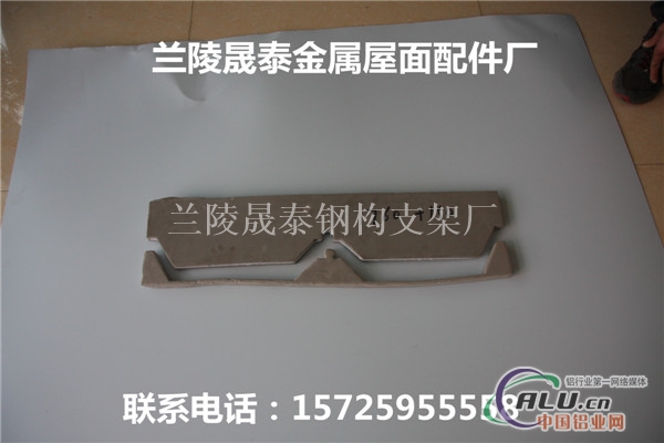 【760型屋面板泡沫堵头哪里有】
