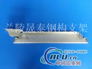 角驰470型彩钢瓦泡沫堵头厂家
