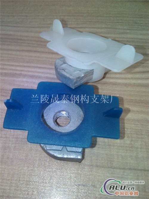 分布式光伏电池板压块（图示）