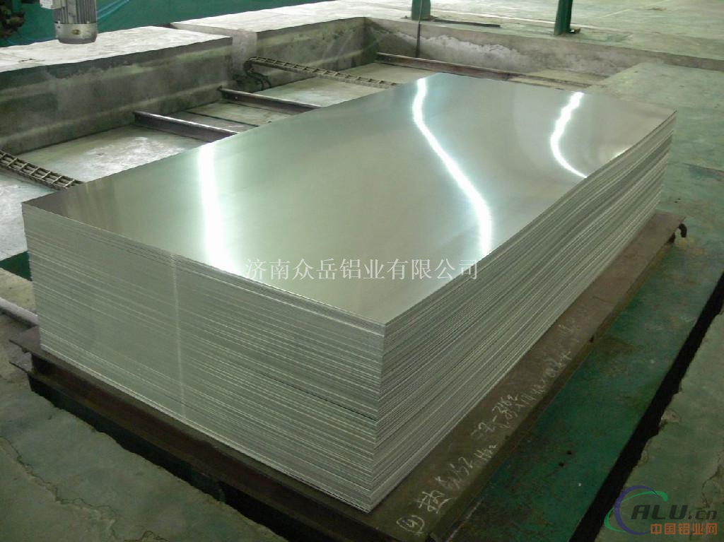 国标3003合金覆膜铝板订做现货